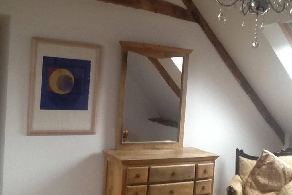 Les Ecuries Is A Modern Renovated Barn Villa Laniscat Exteriör bild